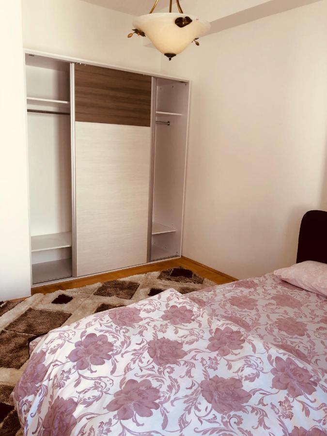 Apartments Near City Center Skopje Ngoại thất bức ảnh