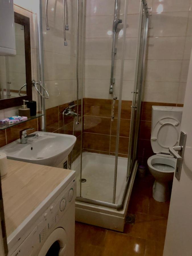 Apartments Near City Center Skopje Ngoại thất bức ảnh