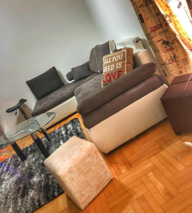 Apartments Near City Center Skopje Ngoại thất bức ảnh